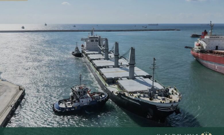Cargo handling operations at Tartous Port Berth 4