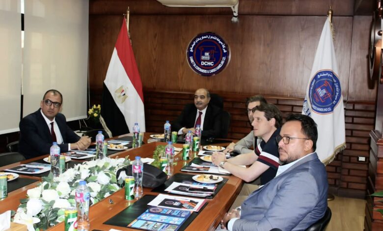 Maersk delegation visiting Damietta Container & Cargo Handling Co. to discuss container volumes and cooperation