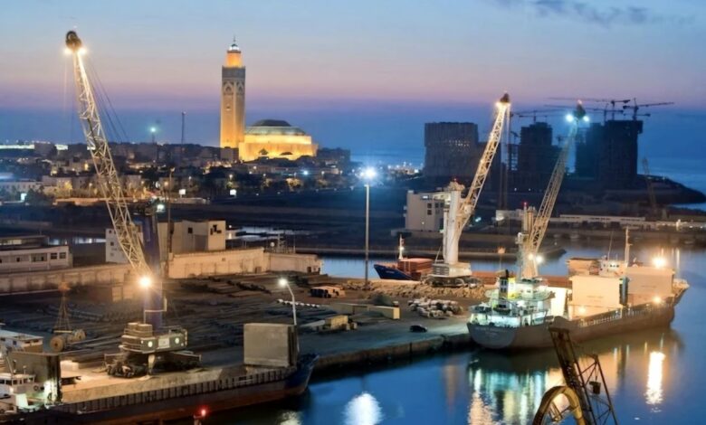Cargo handling operations at Casablanca Port in Morocco, where new mandatory discharge rates aim to reduce vessel delays and port congestion.