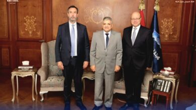 Suez Canal Authority and Hapag-Lloyd cooperation discussions on returning shipping services and maritime training opportunities.